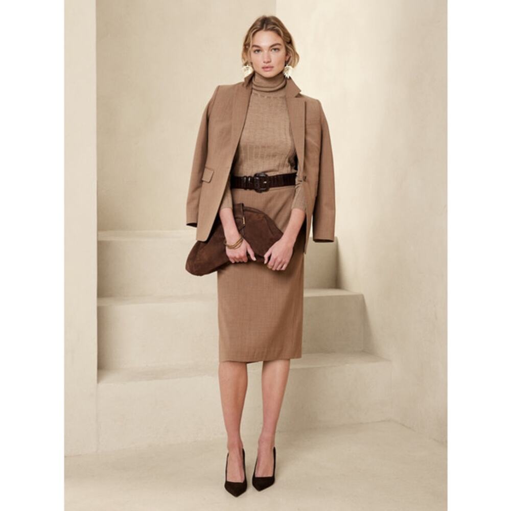 NWT Banana Republic Siena Wool Pencil Skirt Women’s Size 12 Carmel High Rise